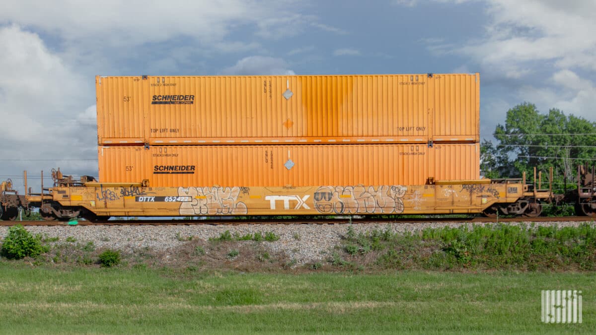Schneider Names New Truckload, Intermodal Leaders